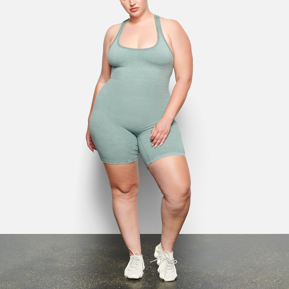 Skims OUTDOOR Mid Thigh Bodysuit Modre | LHNI-48236