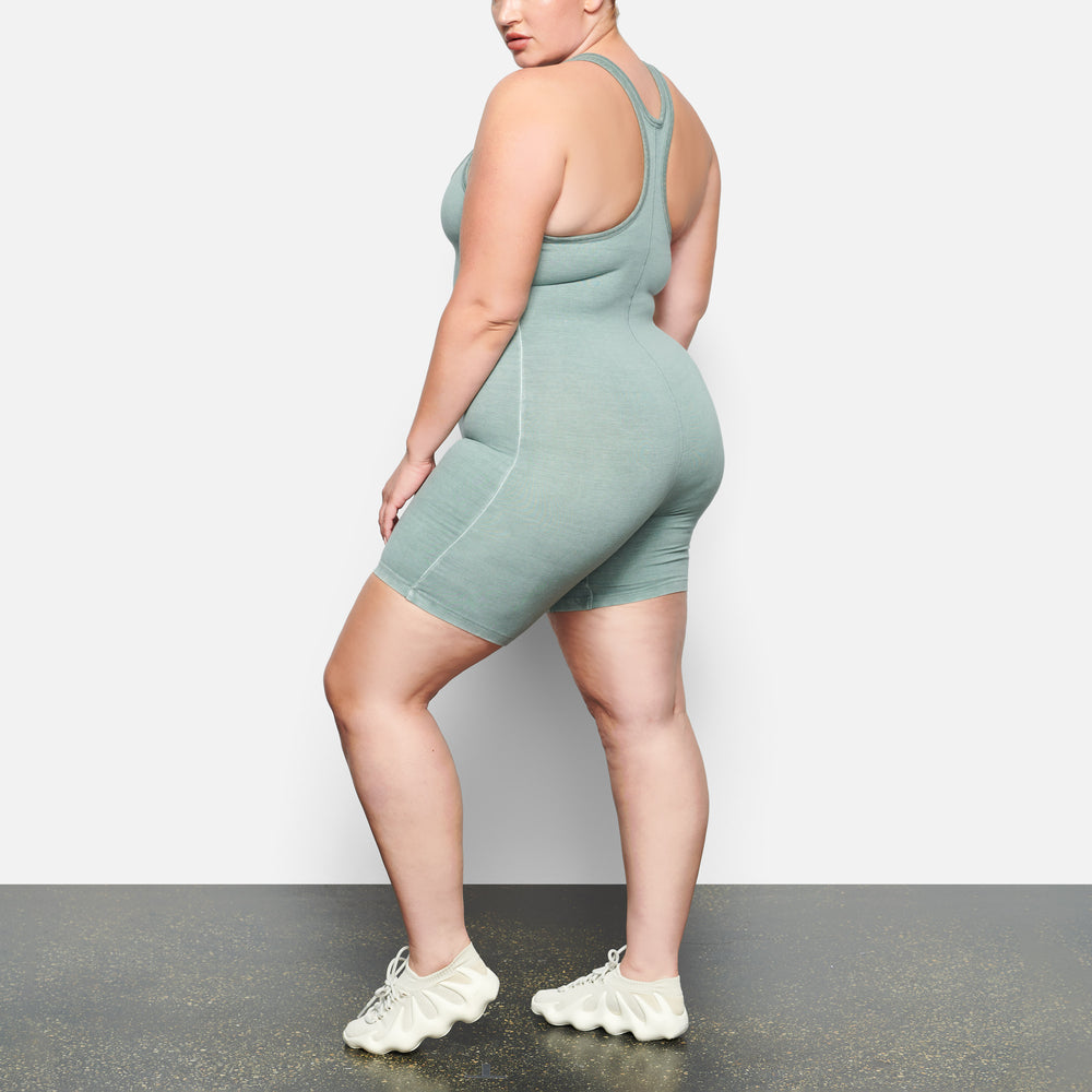 Skims OUTDOOR Mid Thigh Bodysuit Modre | LHNI-48236