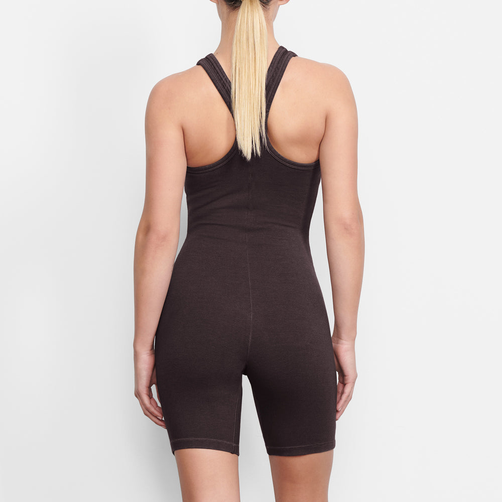 Skims OUTDOOR Mid Thigh Bodysuit Tmavo Nachový | LCPG-42968