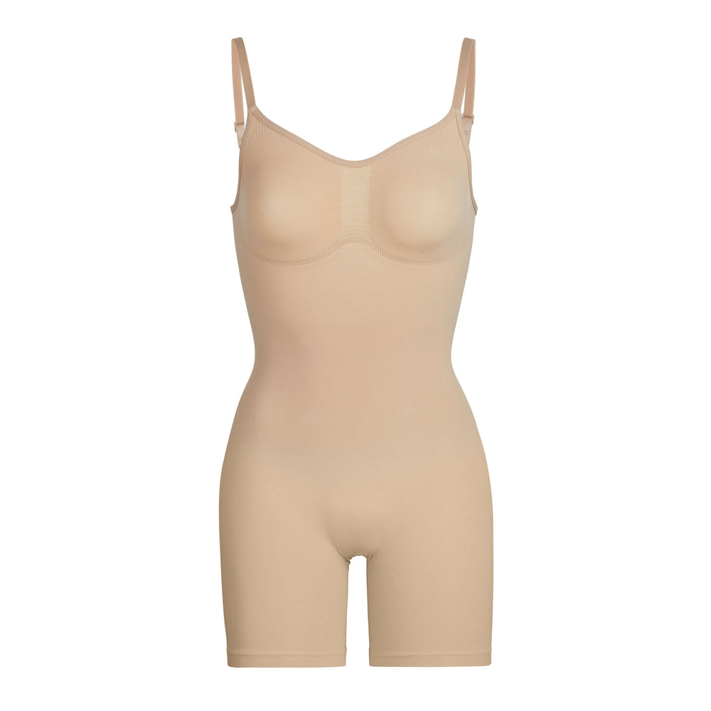 Skims SCULPTING BODYSUIT MID THIGH W. OPEN GUSSET Bodysuit Béžové | YPWG-56918
