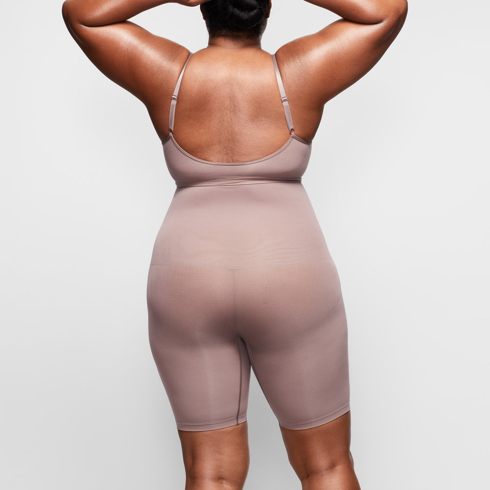 Skims SCULPTING Bralette Hnede | BQUG-13284