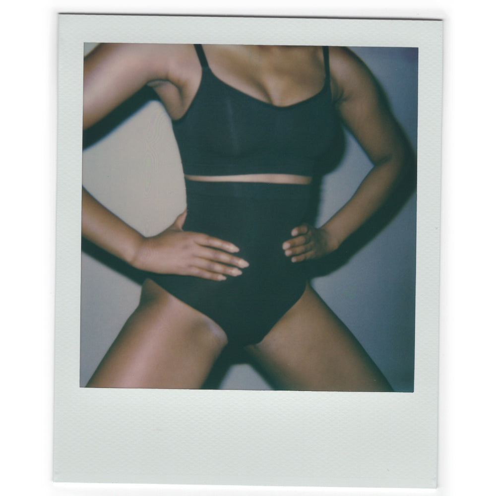 Skims SCULPTING HIGH WAIST Brief Čierne | KOPI-91270