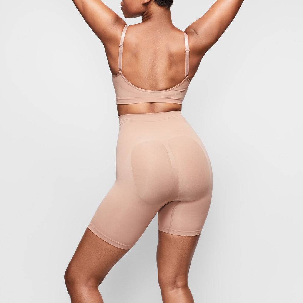 Skims SCULPTING MID THIGH W/ OPEN GUSSET Kratasy Marhule | OIHY-75648