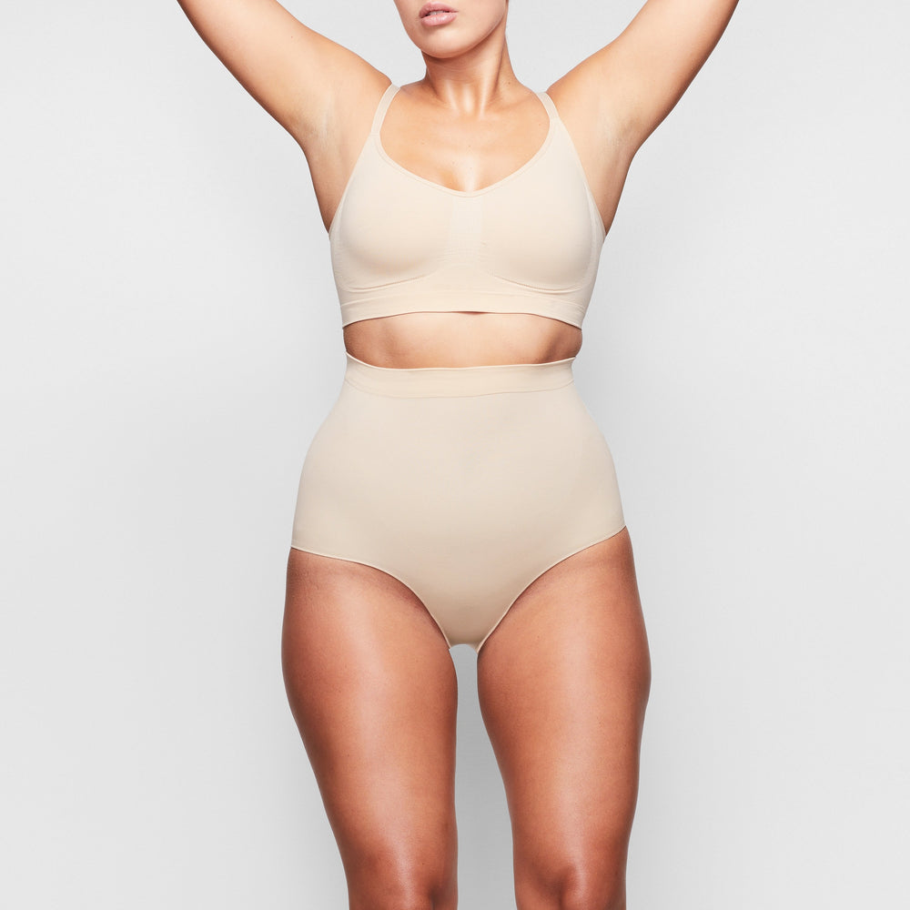 Skims SCULPTING MID WAIST Brief Béžové | LMWJ-84735