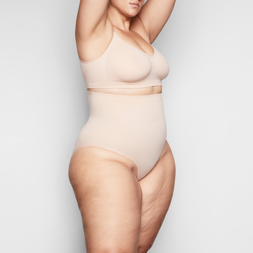 Skims SCULPTING MID WAIST Brief Béžové | XMES-02971
