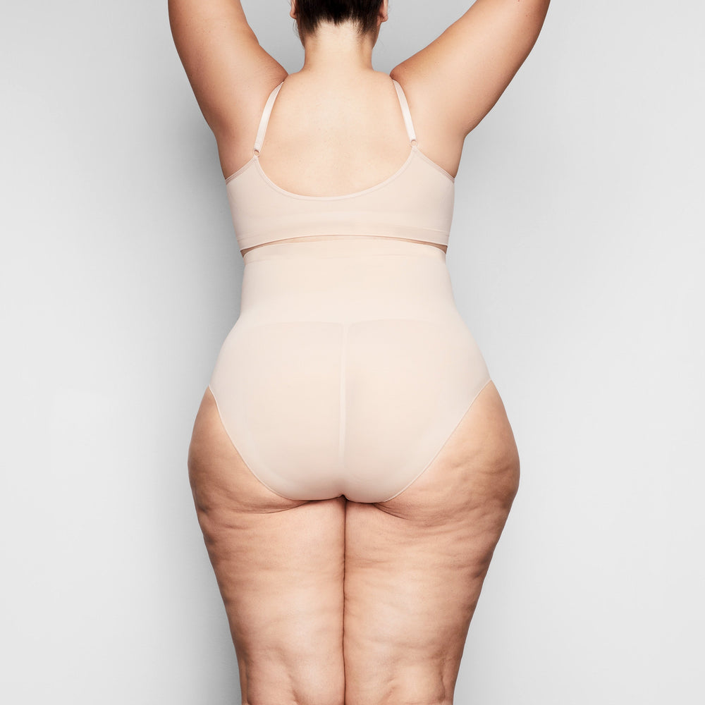 Skims SCULPTING MID WAIST Brief Béžové | XMES-02971