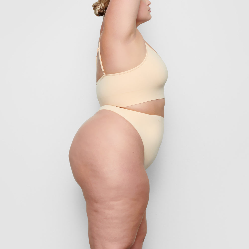 Skims SCULPTING MID WAIST Thong Hnede | YXVU-31605