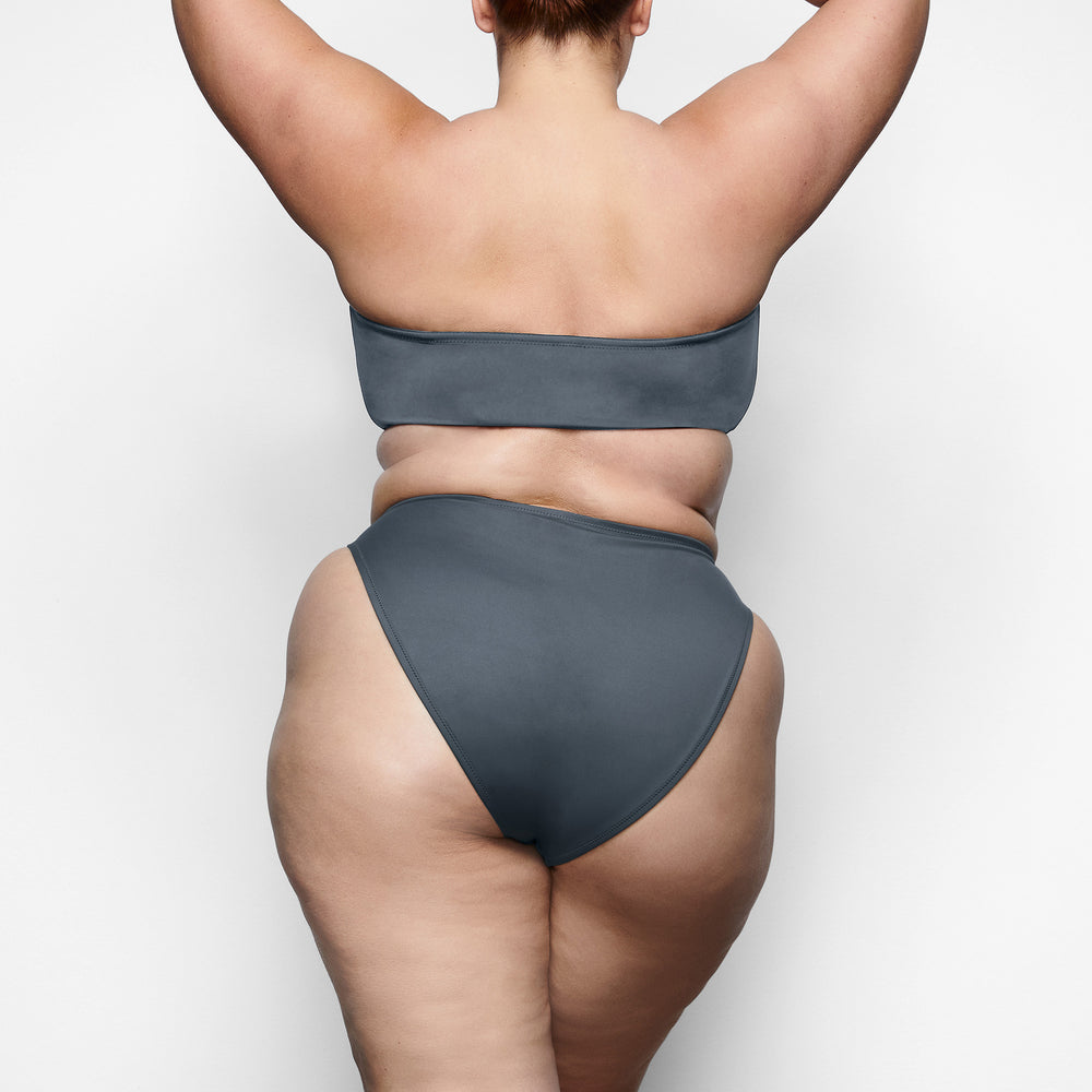 Skims SHAPING SWIM BANDEAU BIKINI TOP Two Pieces Tmavo Siva | TODV-45087