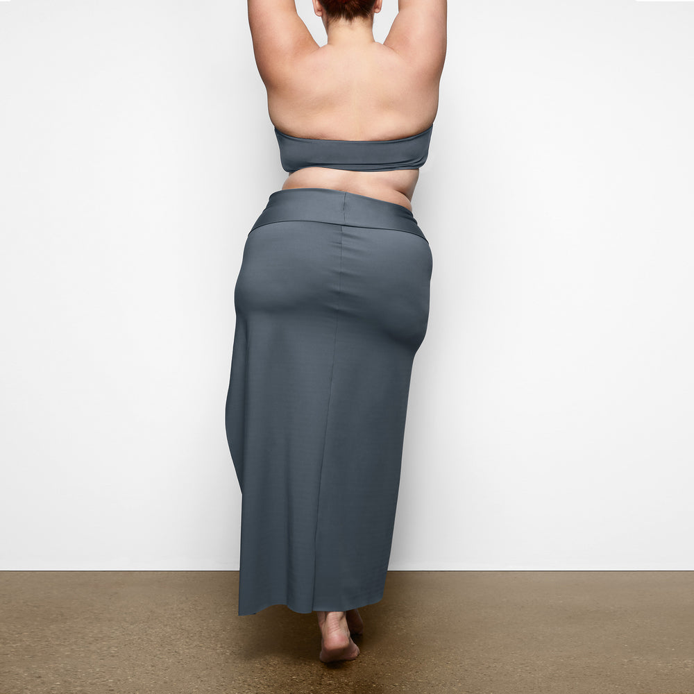 Skims SHAPING SWIM LONG SKIRT Cover Ups Tmavo Siva | RPWY-89460