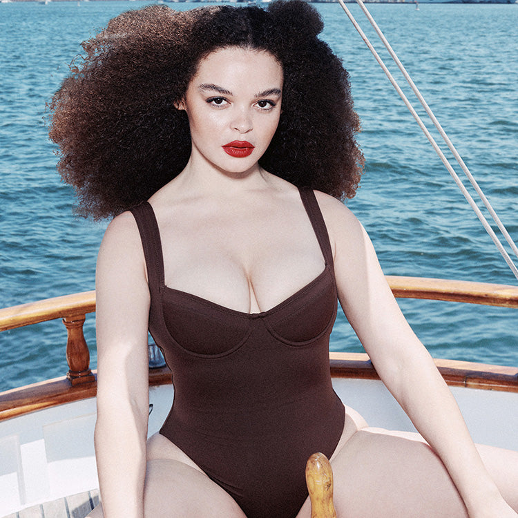 Skims SHAPING SWIM UNDERWIRE One Piece Čierne | BGVX-28647