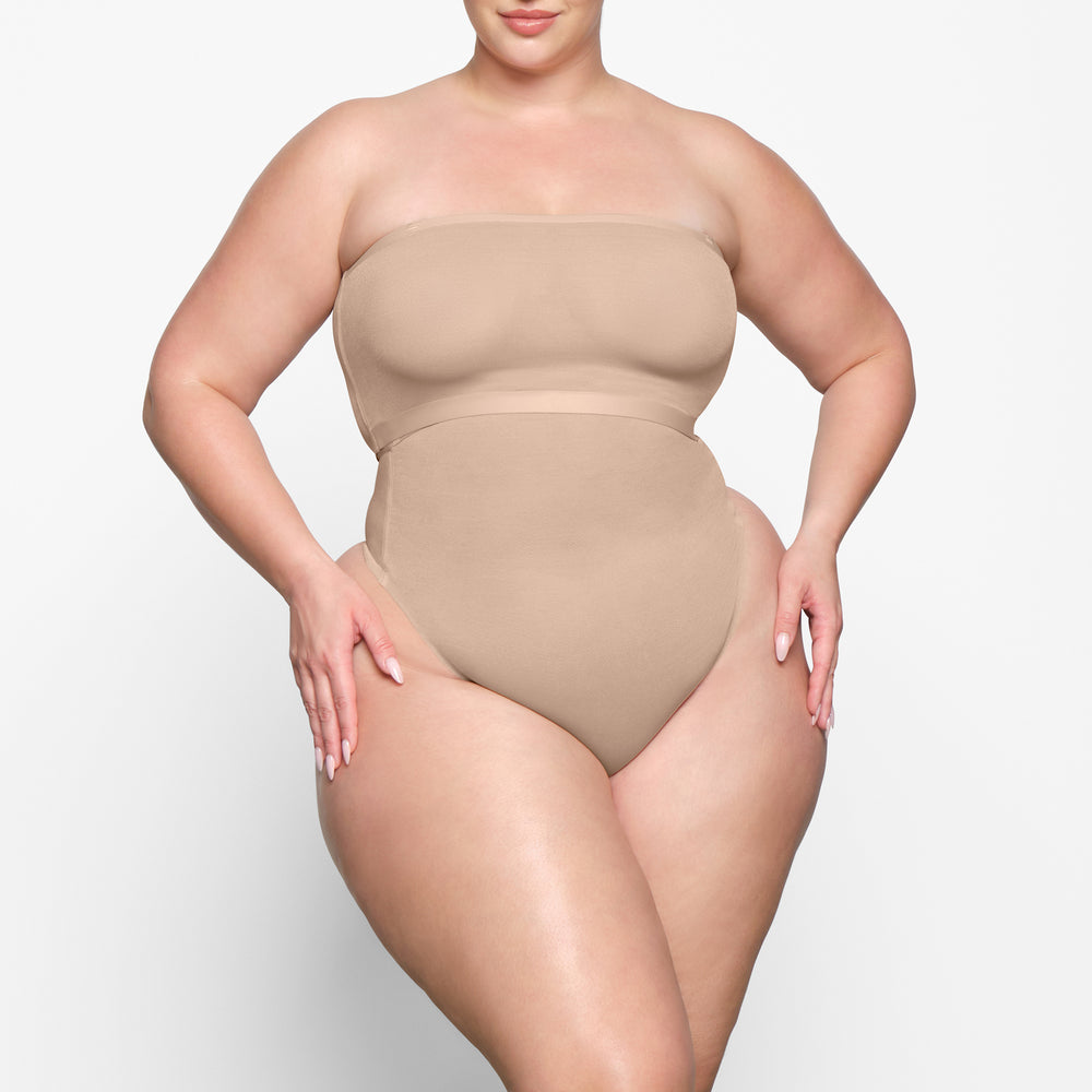 Skims SHEER SCULPT HIGH WAIST Thong Béžové | DNWG-01286