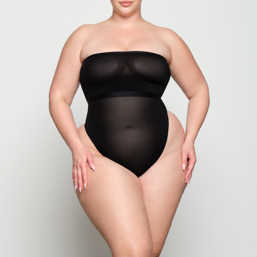 Skims SHEER SCULPT HIGH WAIST Thong Čierne | QKMJ-61297
