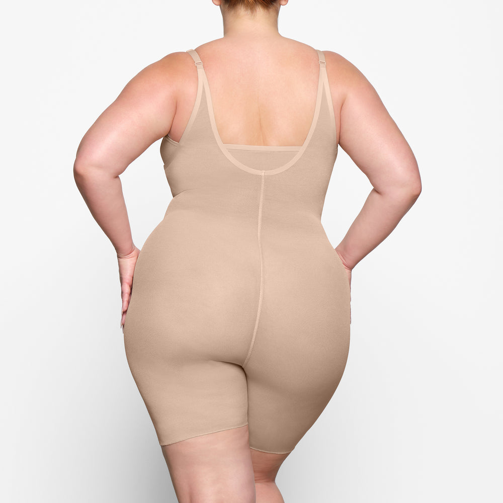 Skims SHEER SCULPT OPEN BUST Bodysuit Béžové | SNIV-06281