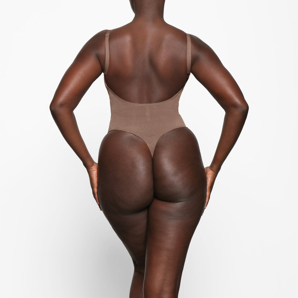 Skims SHEER SCULPT THONG Bodysuit Hnede | BJWI-16940