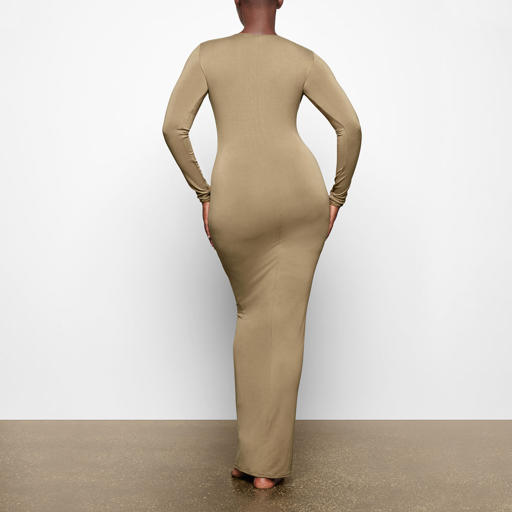 Skims SMOOTH LOUNGE CREW NECK LONG SLEEVE Dress Hnedožltý | DIRU-59207