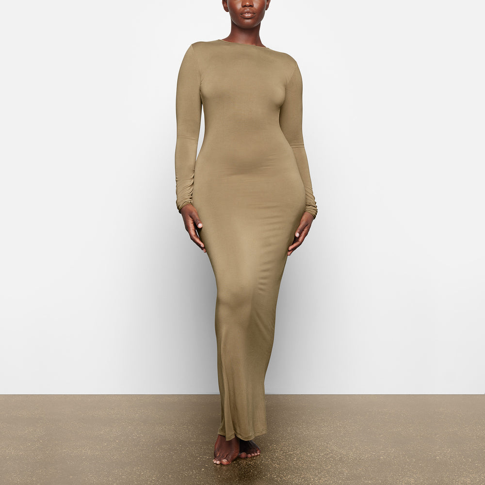 Skims SMOOTH LOUNGE LONG SLEEVE OPEN BACK Dress Hnedožltý | TLVY-14973