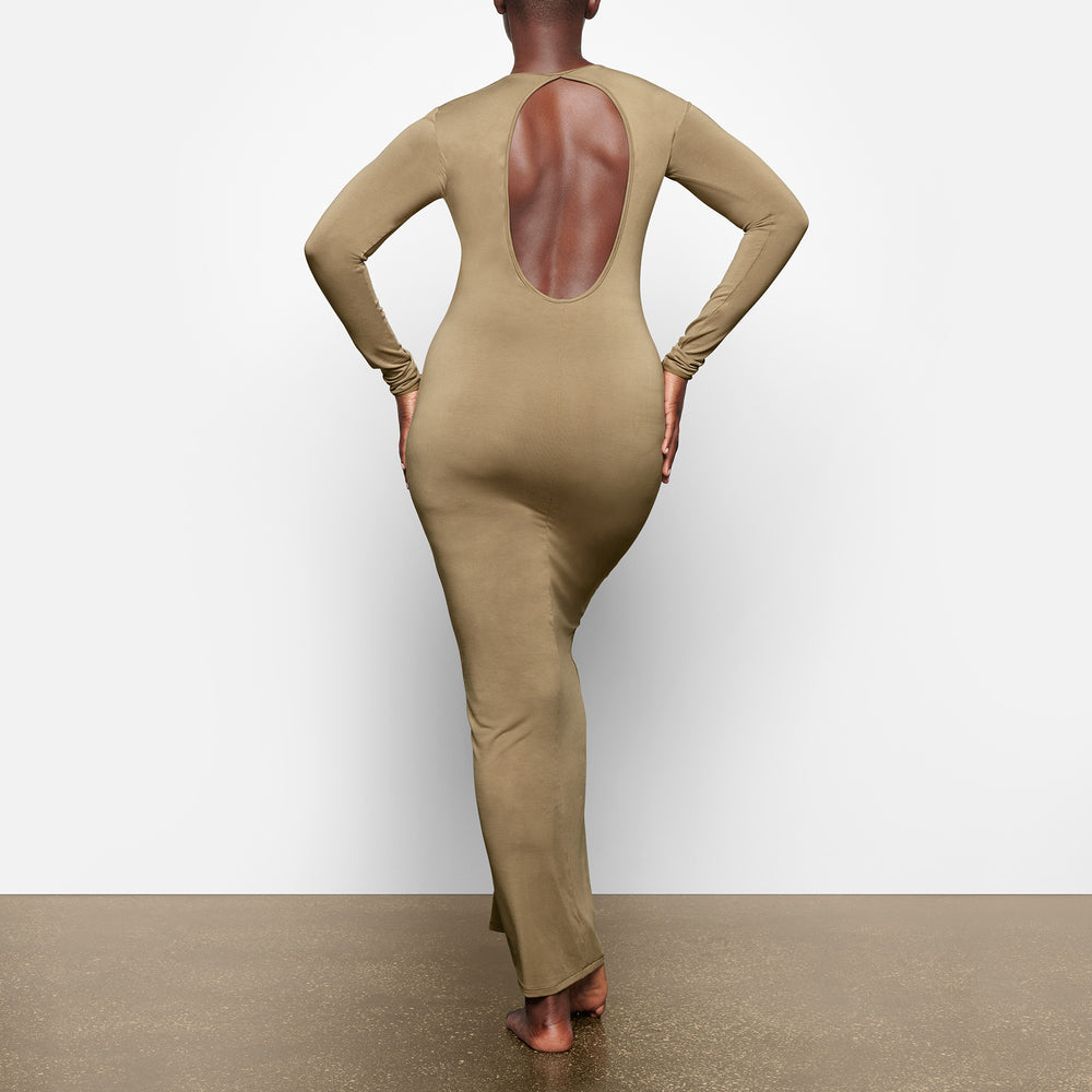 Skims SMOOTH LOUNGE LONG SLEEVE OPEN BACK Dress Hnedožltý | TLVY-14973