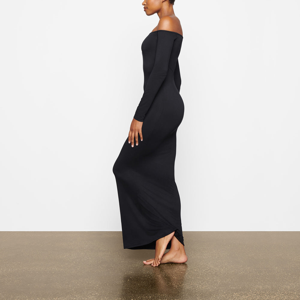 Skims SMOOTH LOUNGE OFF THE SHOULDER Dress Čierne | TNXL-39276