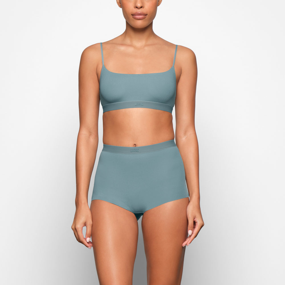 Skims SMOOTH RIB Boy Short Modre | URHI-14357