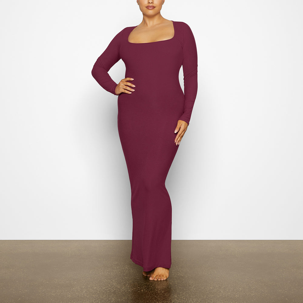 Skims SOFT LOUNGE LONG SLEEVE Dress Nachový | QEVH-84037