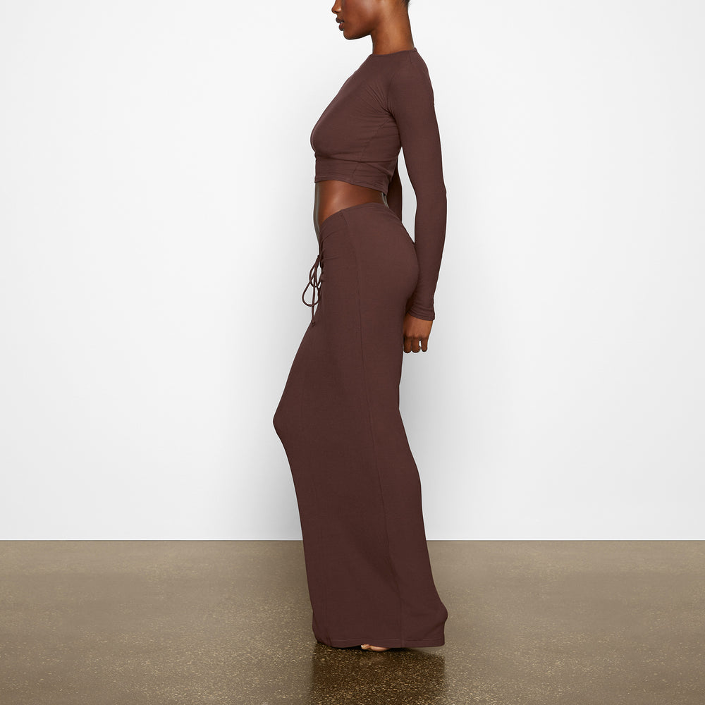 Skims SOFT LOUNGE RUCHED LONG Sukna Čokoláda | HOCS-71895