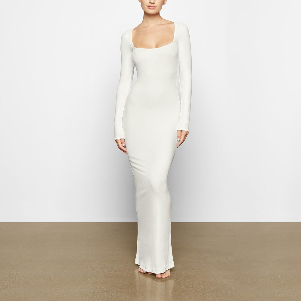 Skims SOFT LOUNGE SHIMMER LONG SLEEVE Dress Biele | HGEO-98023