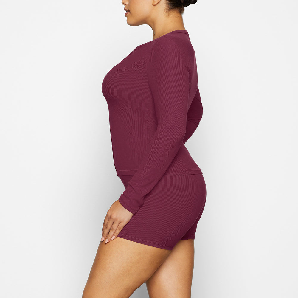 Skims SOFT LOUNGE SPLIT NECK LONG SLEEVE T-shirt Nachový | RVFW-74563