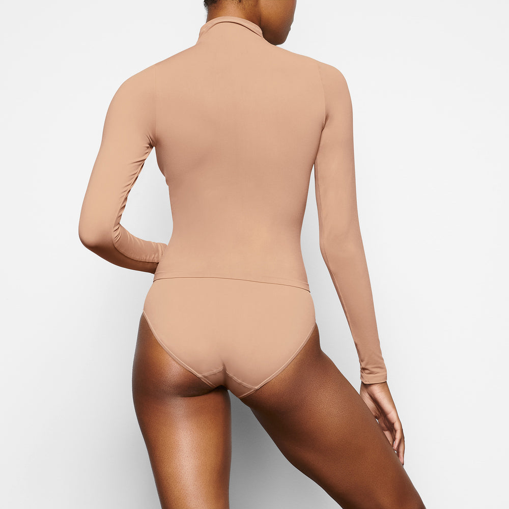 Skims SOFT SMOOTHING Brief Béžové | YAOS-61495