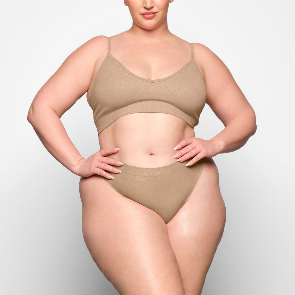 Skims SOFT SMOOTHING SHINE Bralette Béžové | DHRP-18043