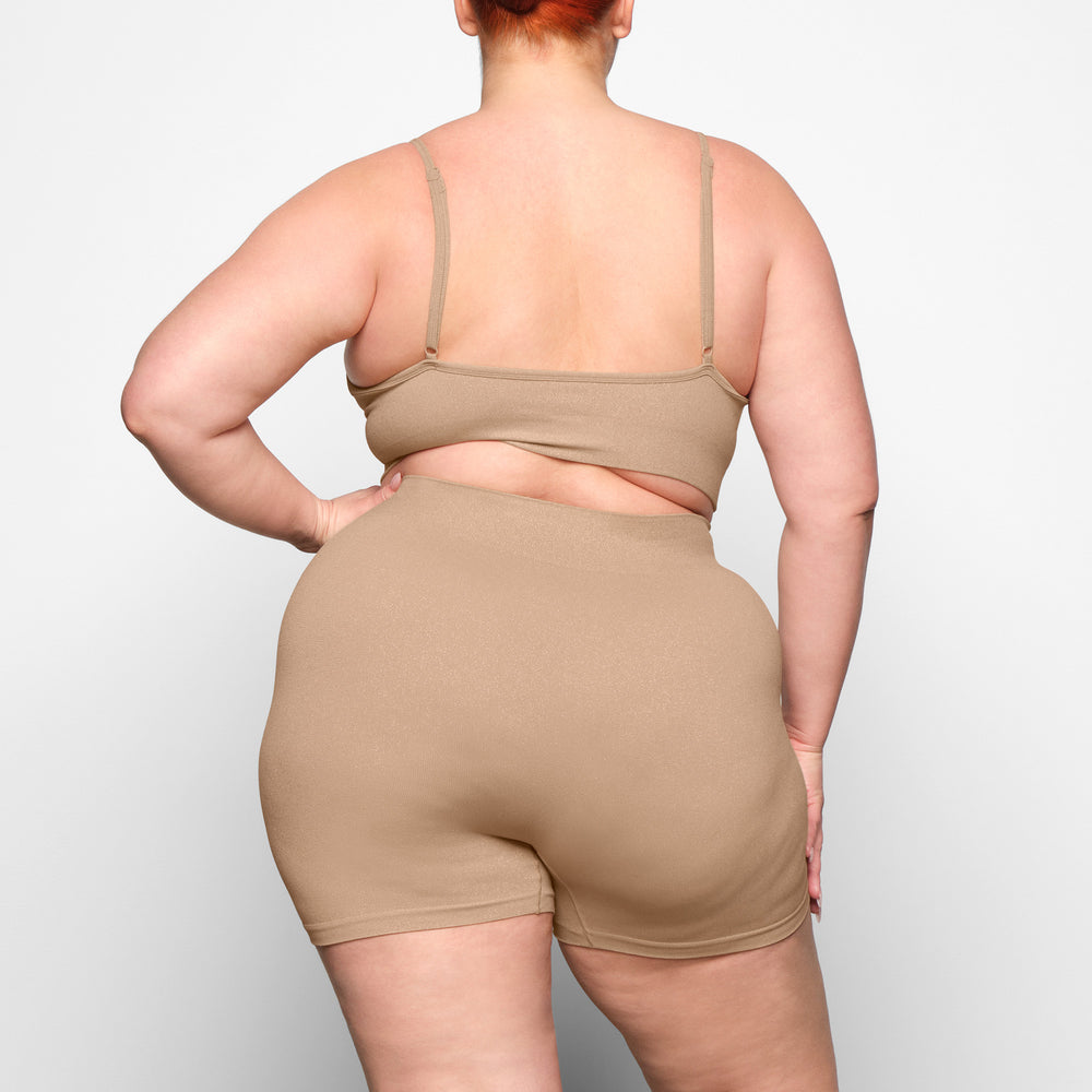 Skims SOFT SMOOTHING SHINE Kratasy Béžové | NZSI-09347