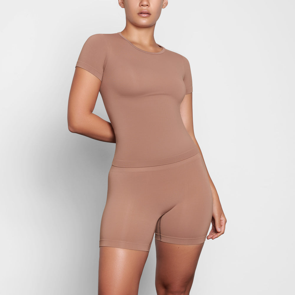 Skims SOFT SMOOTHING T-shirt Marhule | IDSV-21587