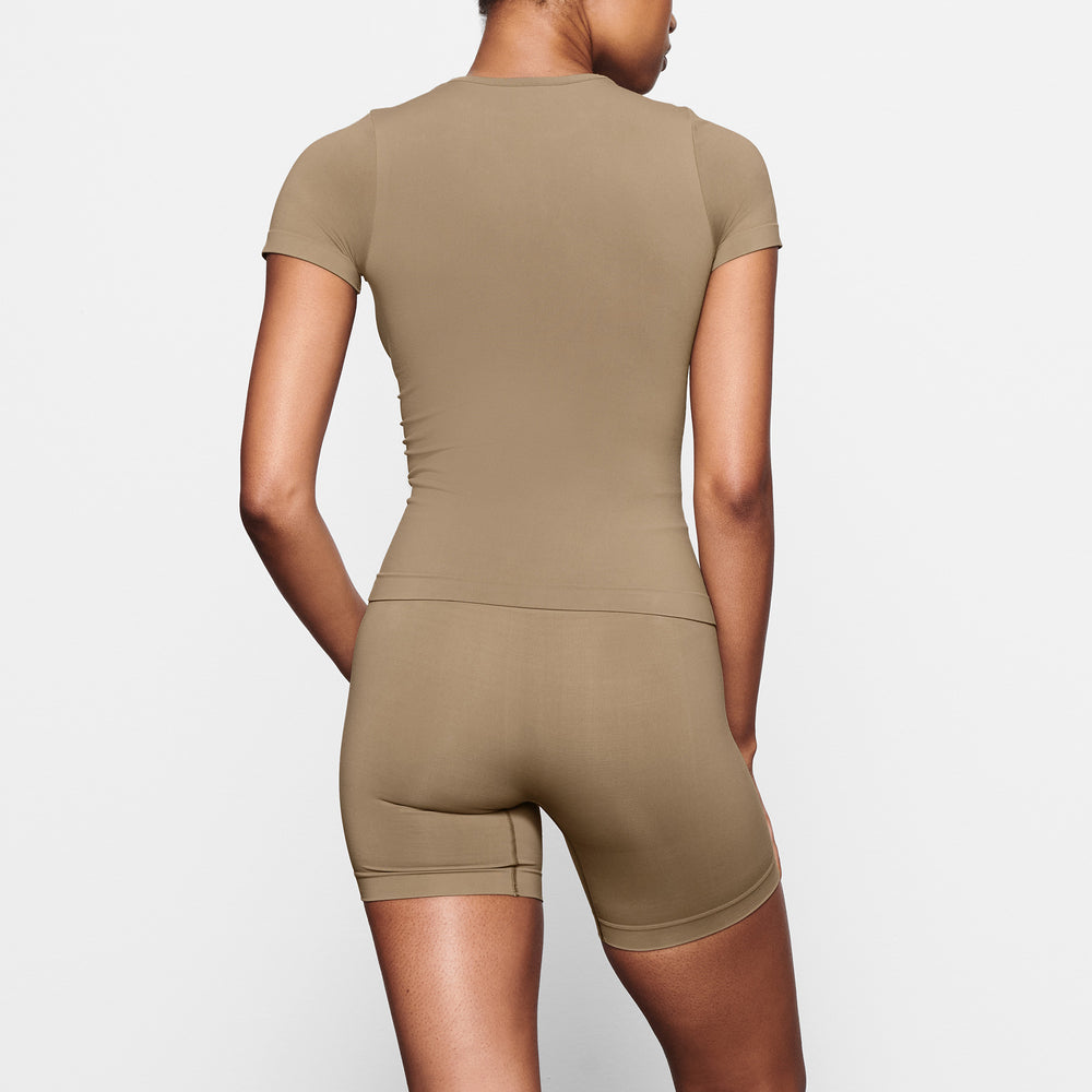 Skims SOFT SMOOTHING T-shirt Marhule | NPHK-81279
