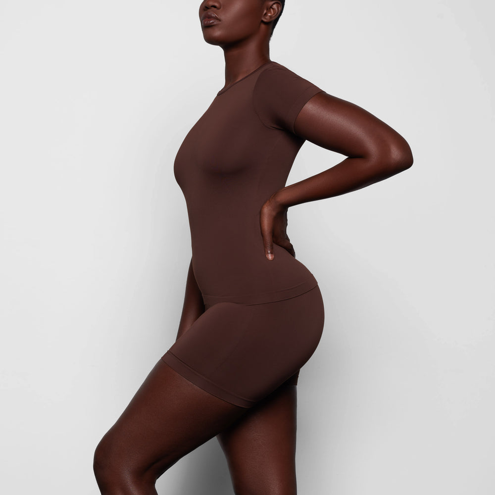 Skims SOFT SMOOTHING T-shirt Čokoláda | JLPY-90178
