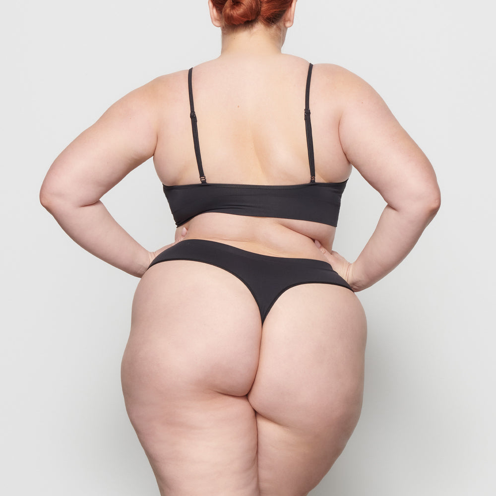 Skims SOFT SMOOTHING Thong Čierne | HGZC-02534