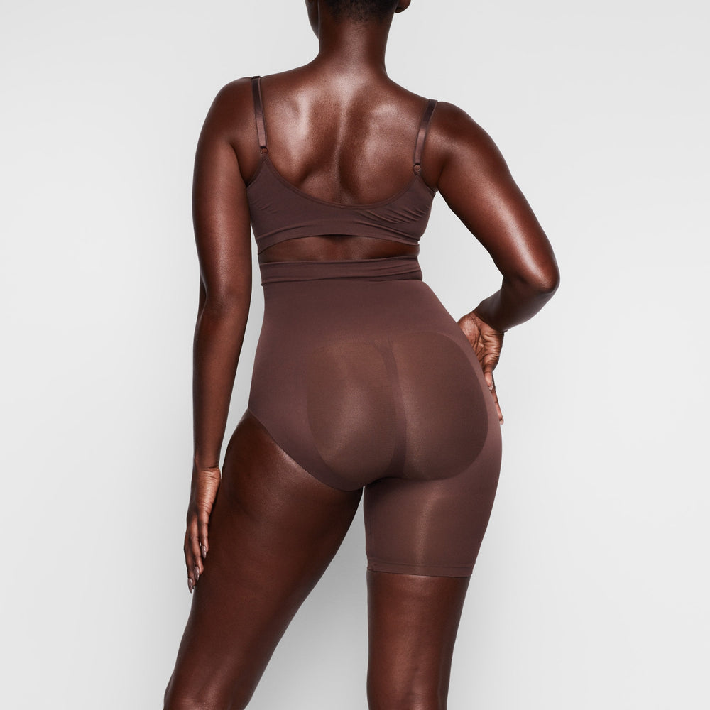 Skims SOLUTION SHORT #1 One Leg Shapewear Čokoláda | LNVX-47602