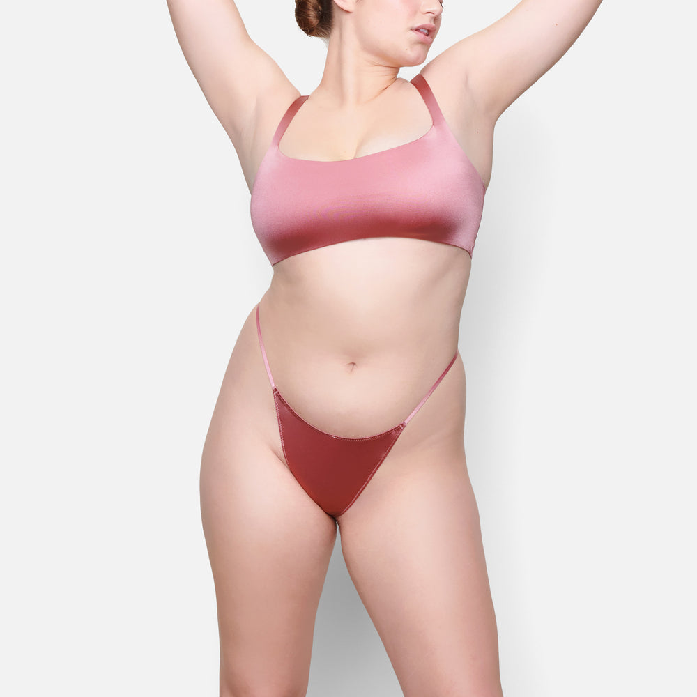 Skims STRETCH SATIN DIP Thong Ruzove | VDKC-40295
