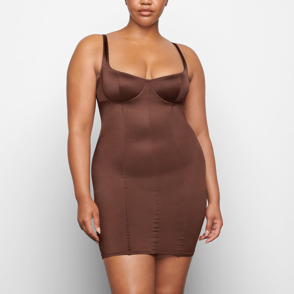 Skims STRETCH SATIN Dress Čokoláda | ZRIX-07546