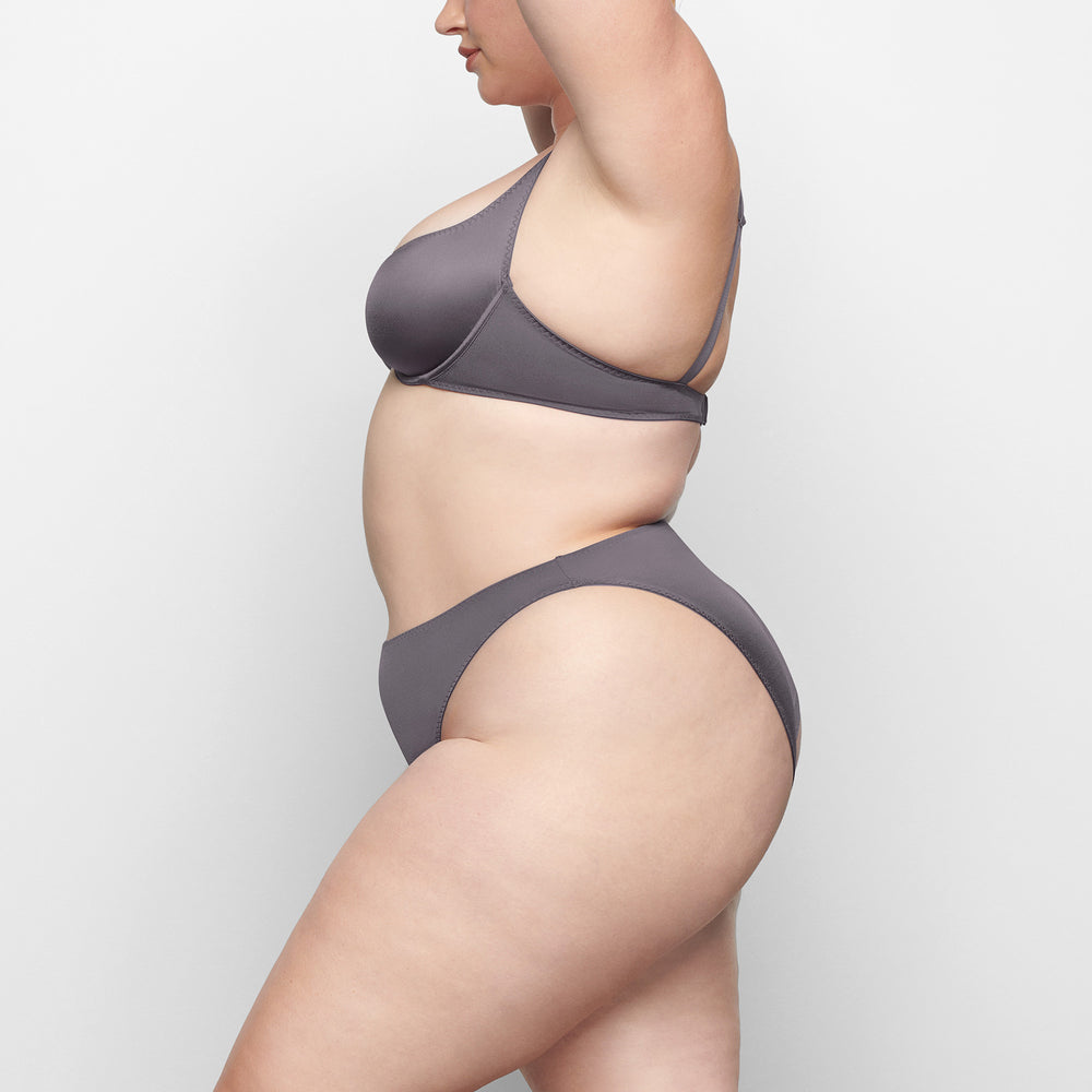 Skims STRETCH SATIN SCOOP Underwire Bra Nachový | NJAF-80497