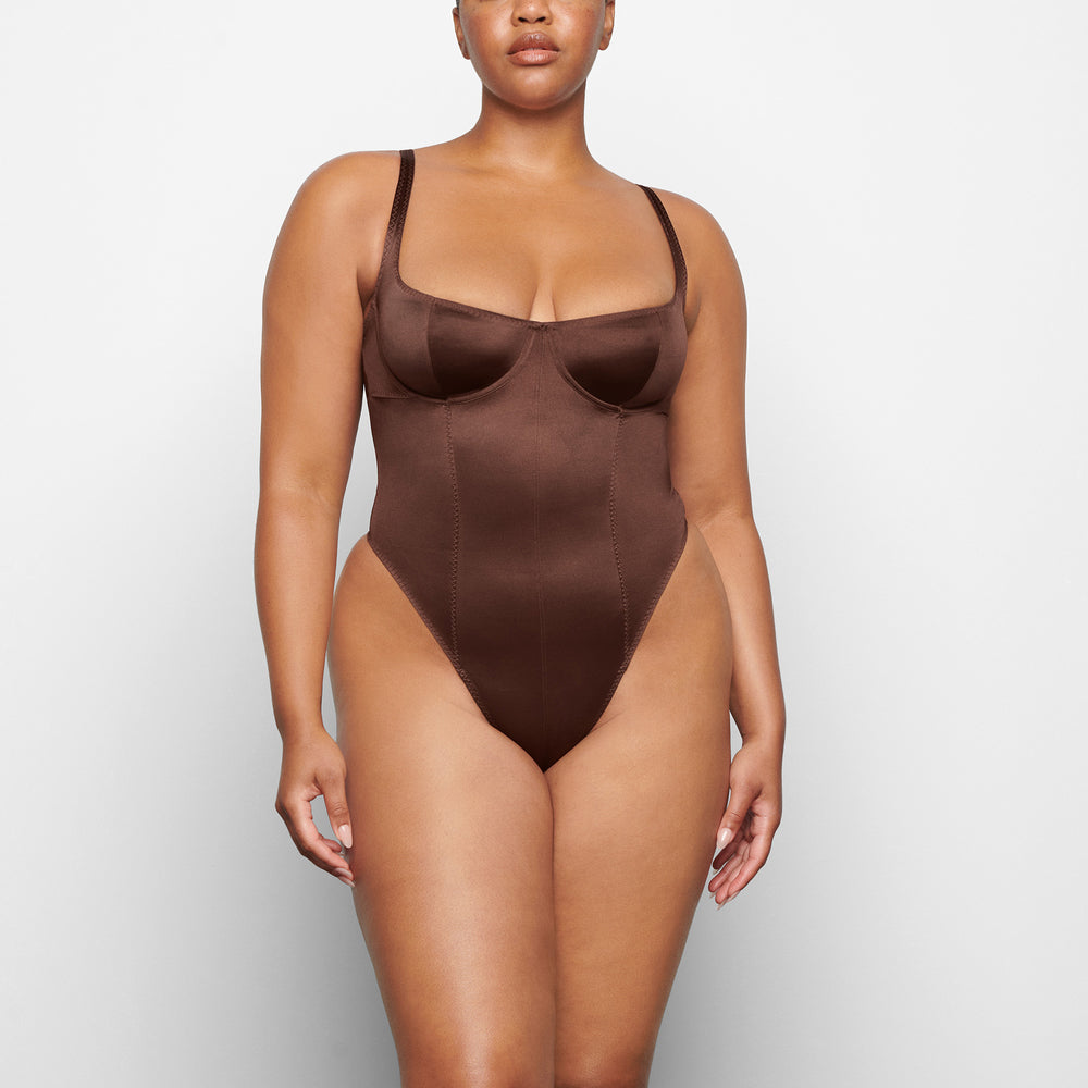 Skims STRETCH SATIN Stretch Satin Bodysuit Čokoláda | XTID-48319