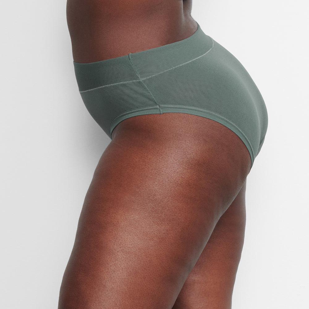 Skims SUMMER MESH Brief Tmavo | XMKS-41302