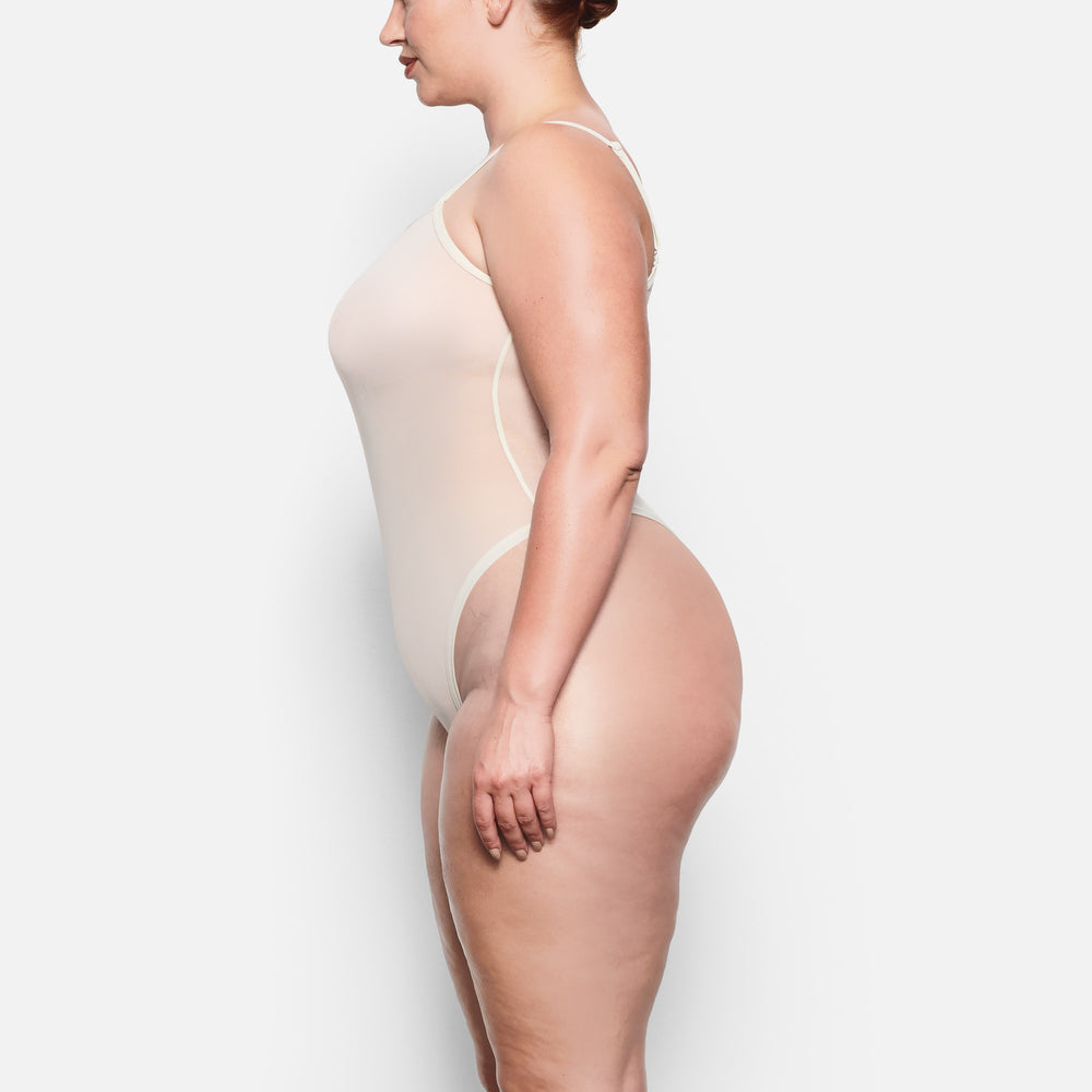 Skims SUMMER MESH Strappy Bodysuit Biele | EWYI-76915