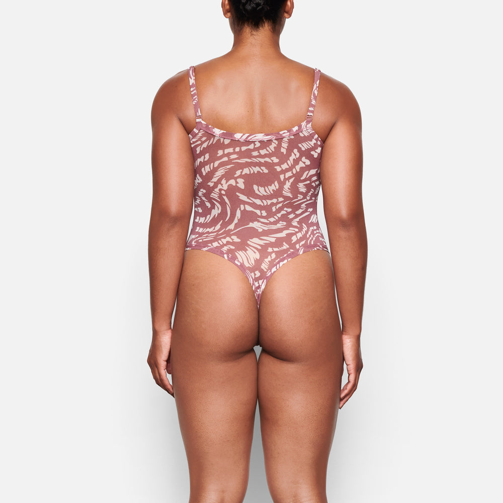 Skims SUMMER MESH Strappy Bodysuit RASPBERRY SWIRL | VKZX-58379