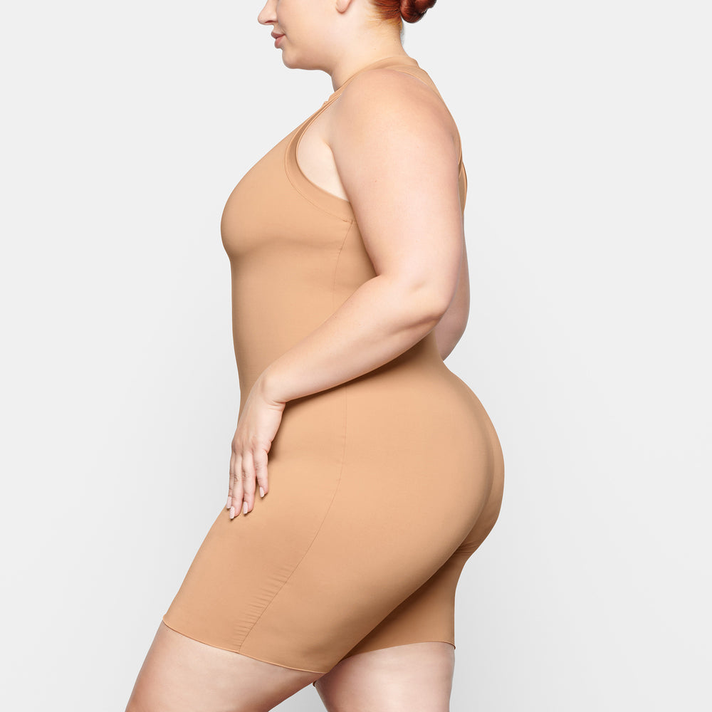 Skims SWIM MOCK NECK CYCLE SUIT One Piece Béžové | IKXN-15729