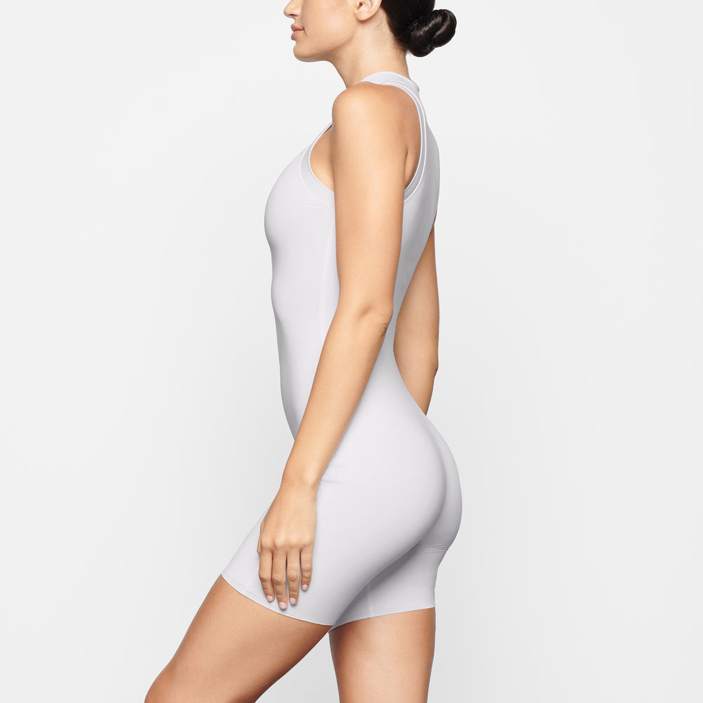 Skims SWIM MOCK NECK CYCLE SUIT One Piece Biele | JIHC-83270