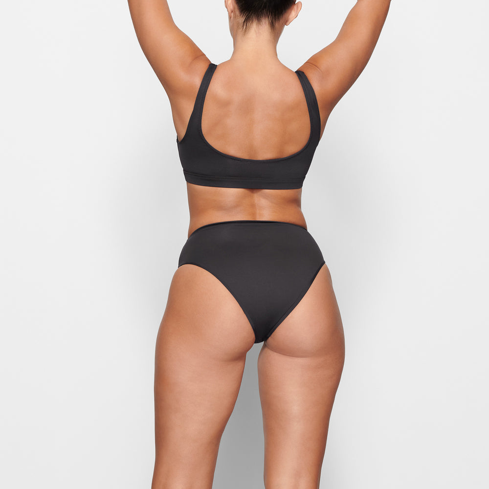 Skims SWIM TANK Bikini Top Čierne | XQLV-51627