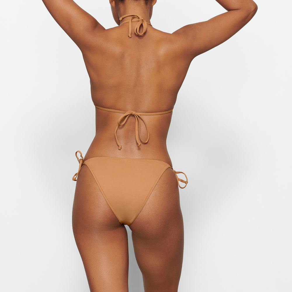 Skims SWIM TRIANGLE TOP Two Pieces Marhule | RVYD-20548