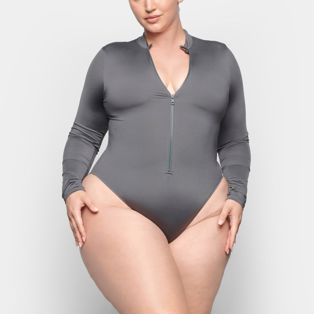 Skims SWIM ZIP FRONT LONG SLEEVE One Piece Tmavo Siva | WVXS-54891