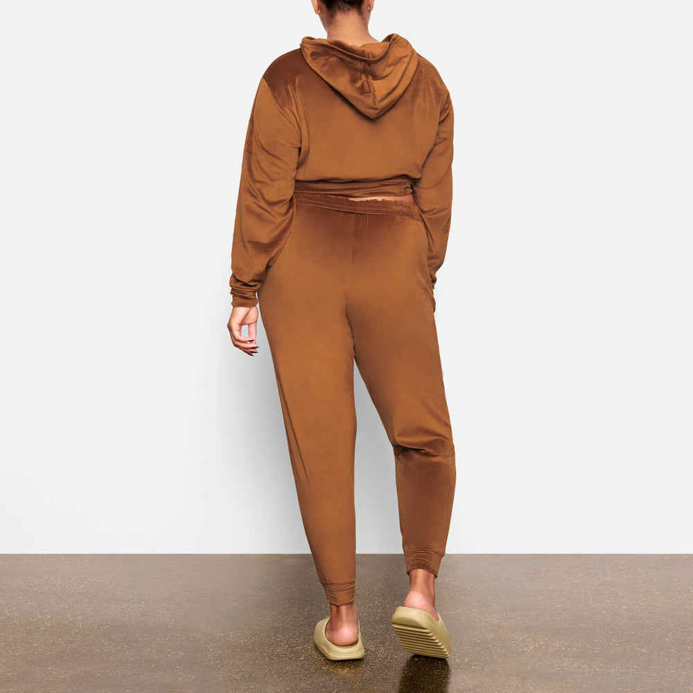 Skims VELOUR Joggers Meď | KLFU-65904