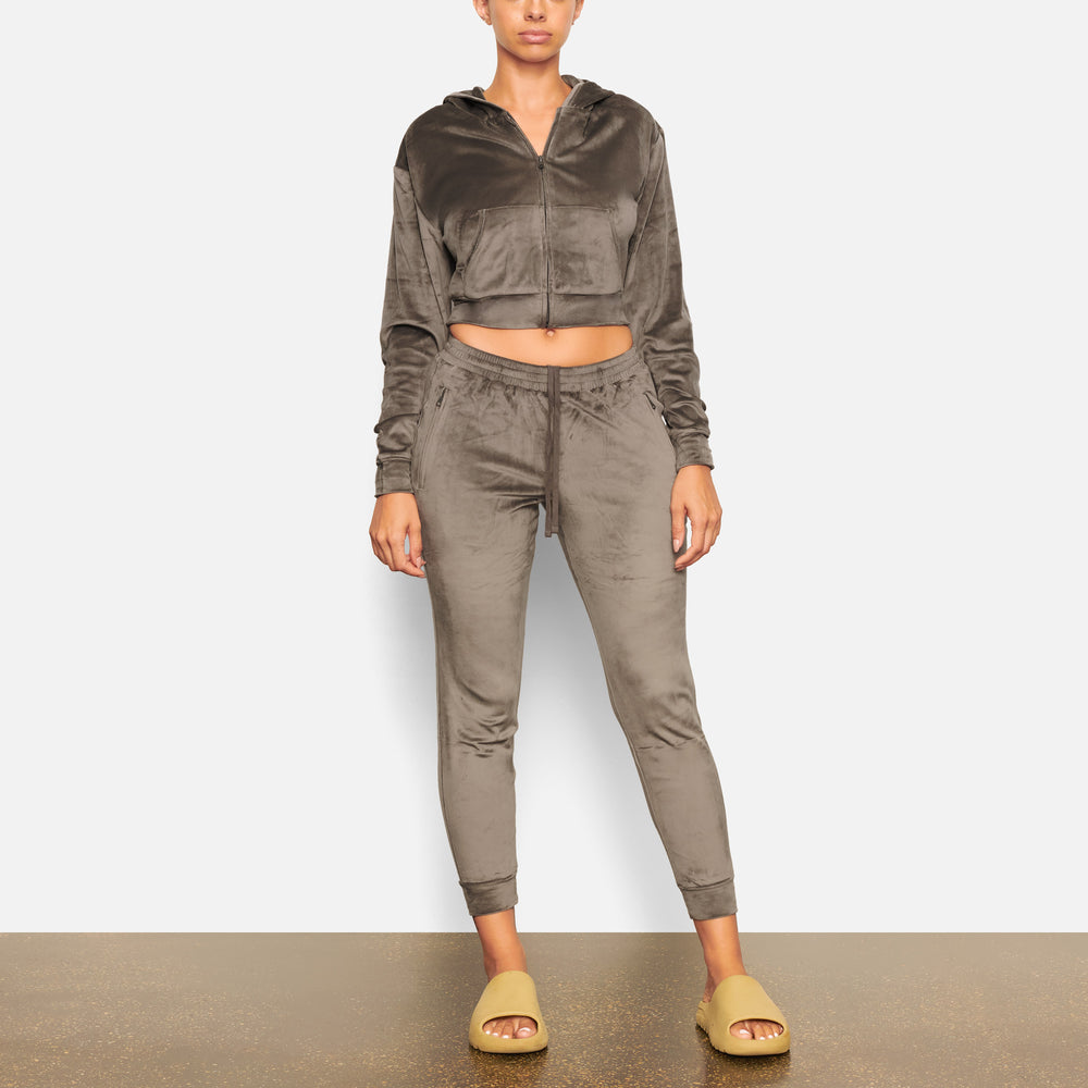 Skims VELOUR Joggers Tmavo Siva | LQFJ-90563