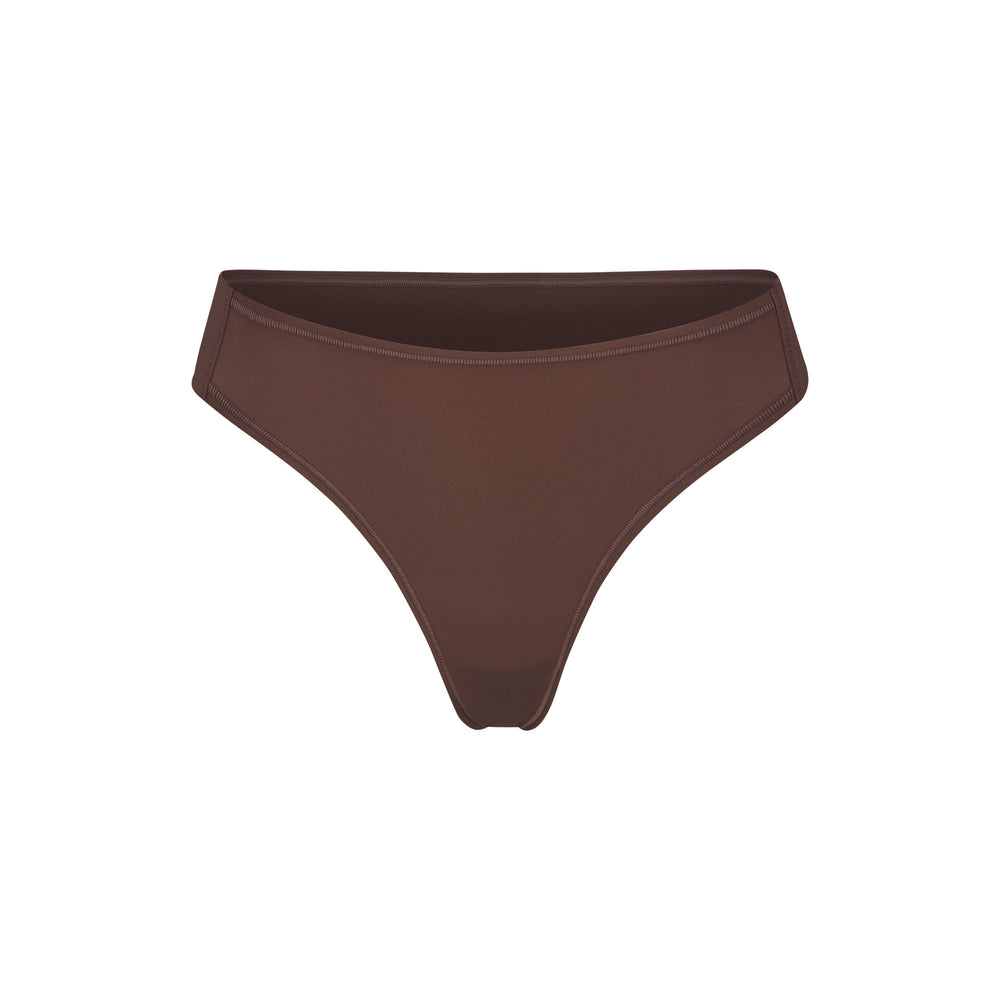 Skims ADAPTIVE FITS EVERYBODY Thong Čokoláda | ECZD-82035